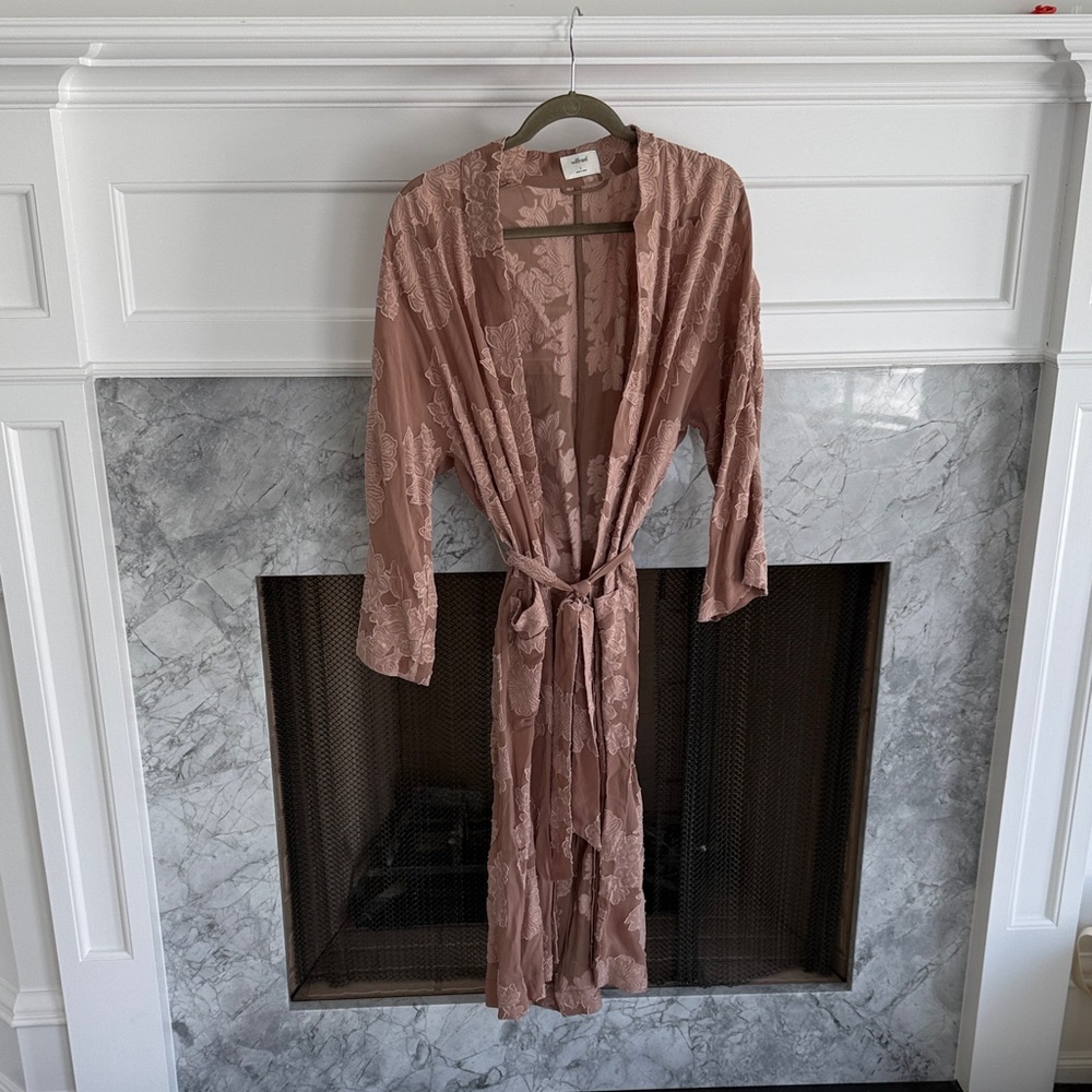 Wilfred Floral Lace Robe - Pink